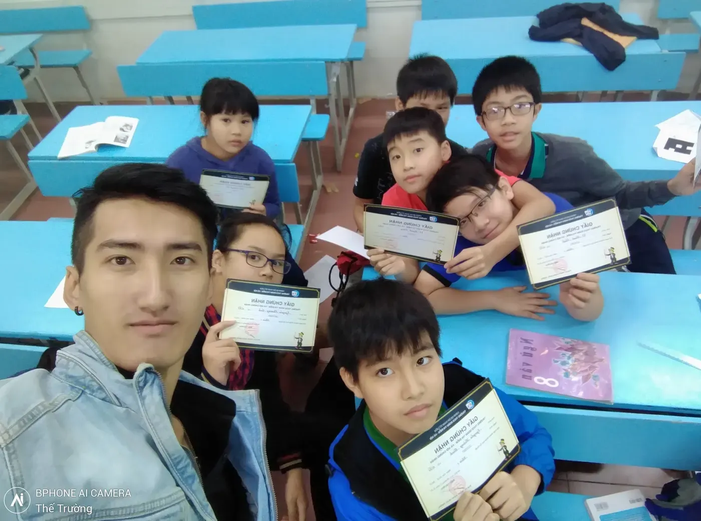 Học sinh học Ảo thuật bài